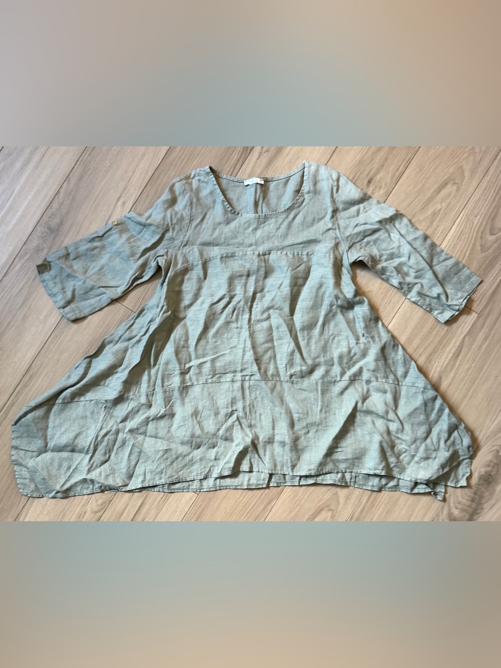 BACI Sage Green Shark Bite Hem Women Tunic Top Roll Sleeve 100% Linen Italy S/M